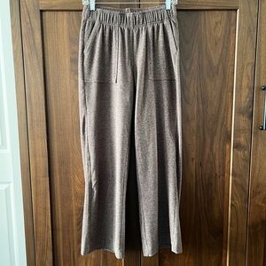 Cozy Wide-Leg Knit SweatPants in Heather Brown size Small